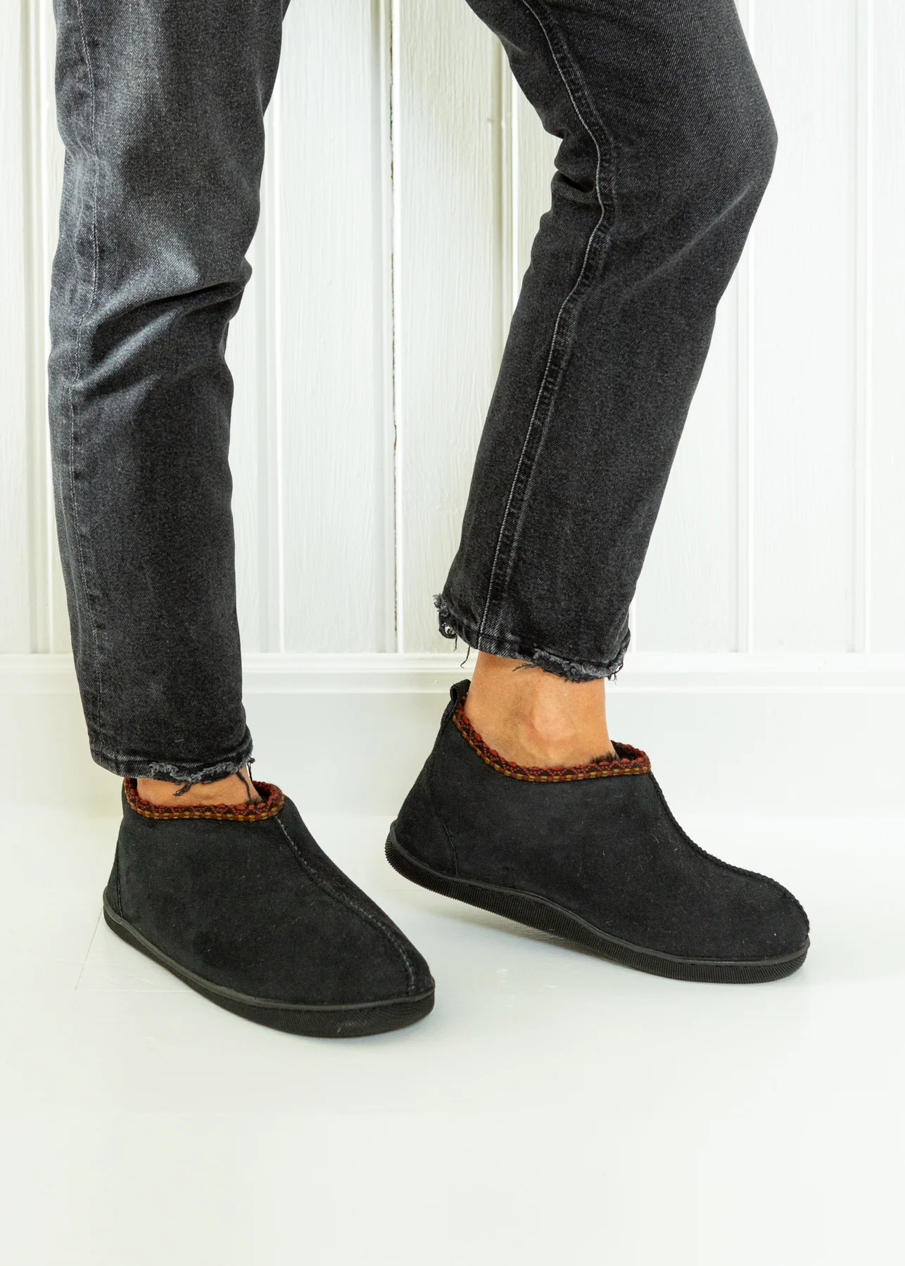 Agnes Sheepskin Boots - Coal - Image 7