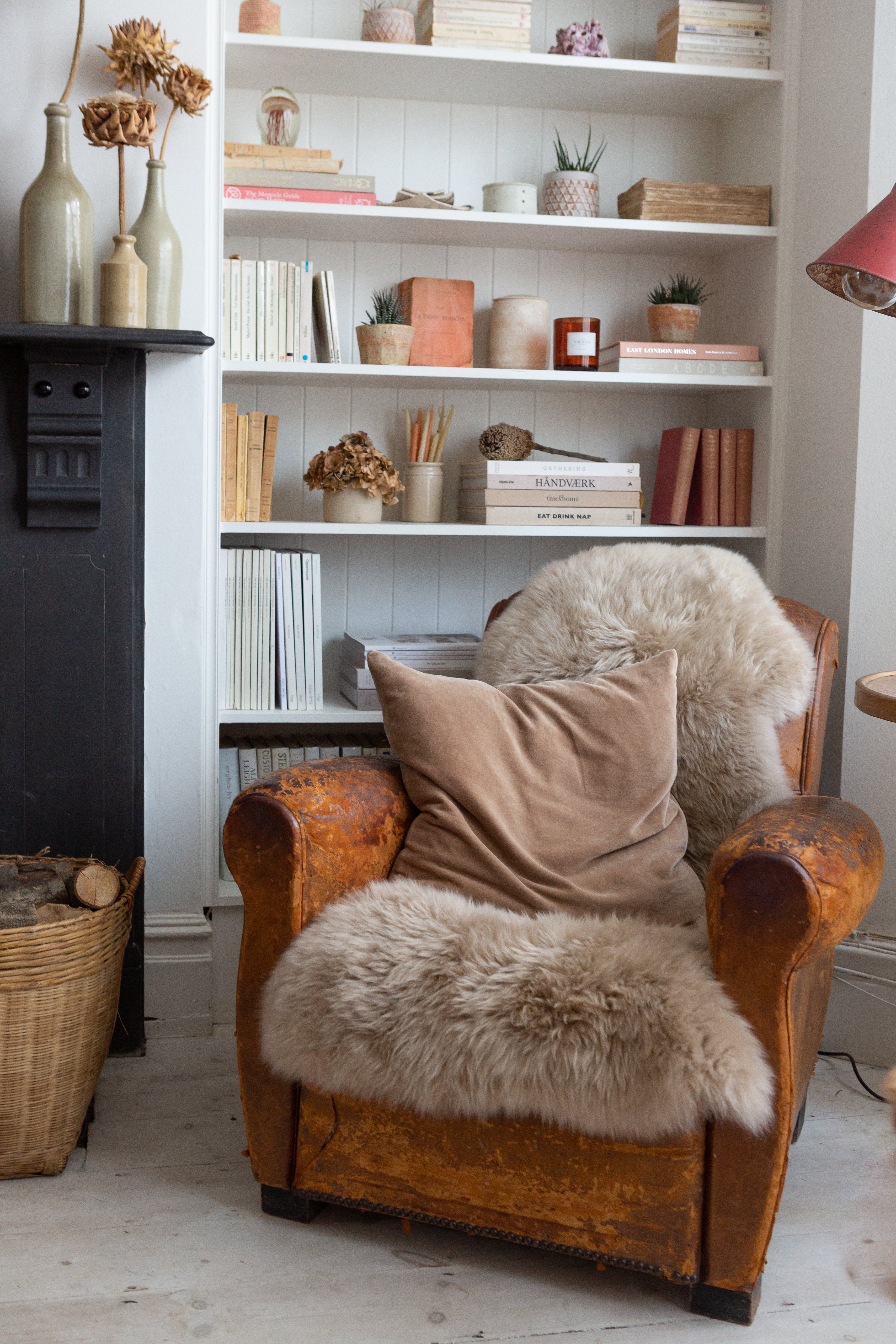 Large Sheepskin Rug – Natural Nappa - Image 3