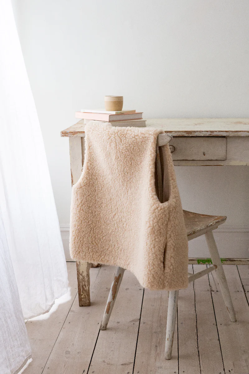 Merino Gilet - Cream - Image 16