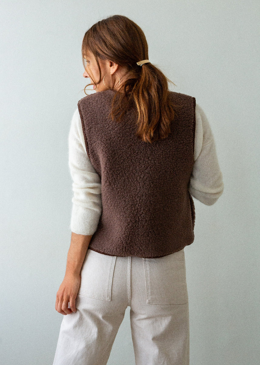 Merino Gilet - Bitter Chocolate - Image 5