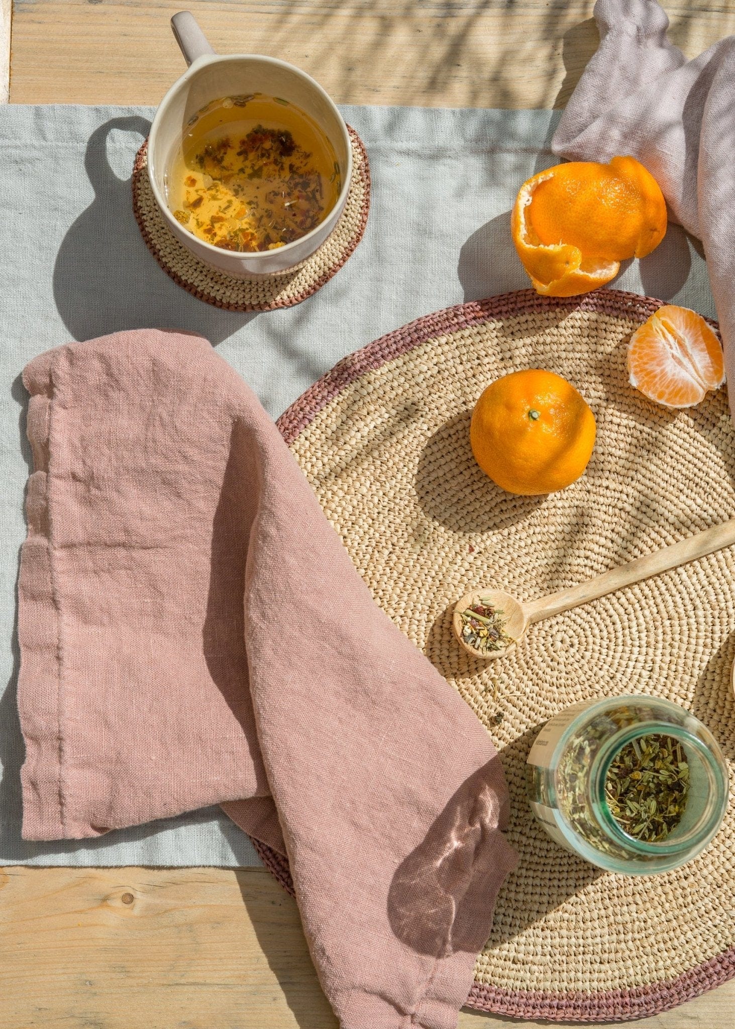 Raffia Placemat – Terracotta/Natural - Image 5