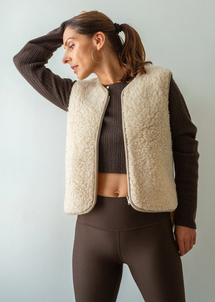 Zip Merino Gilet - Image 3