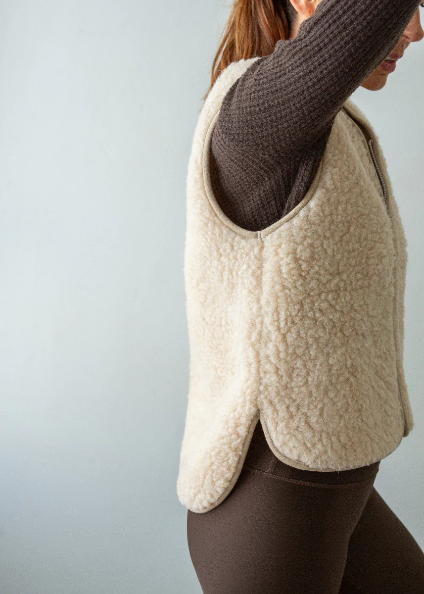 Zip Merino Gilet - Image 6