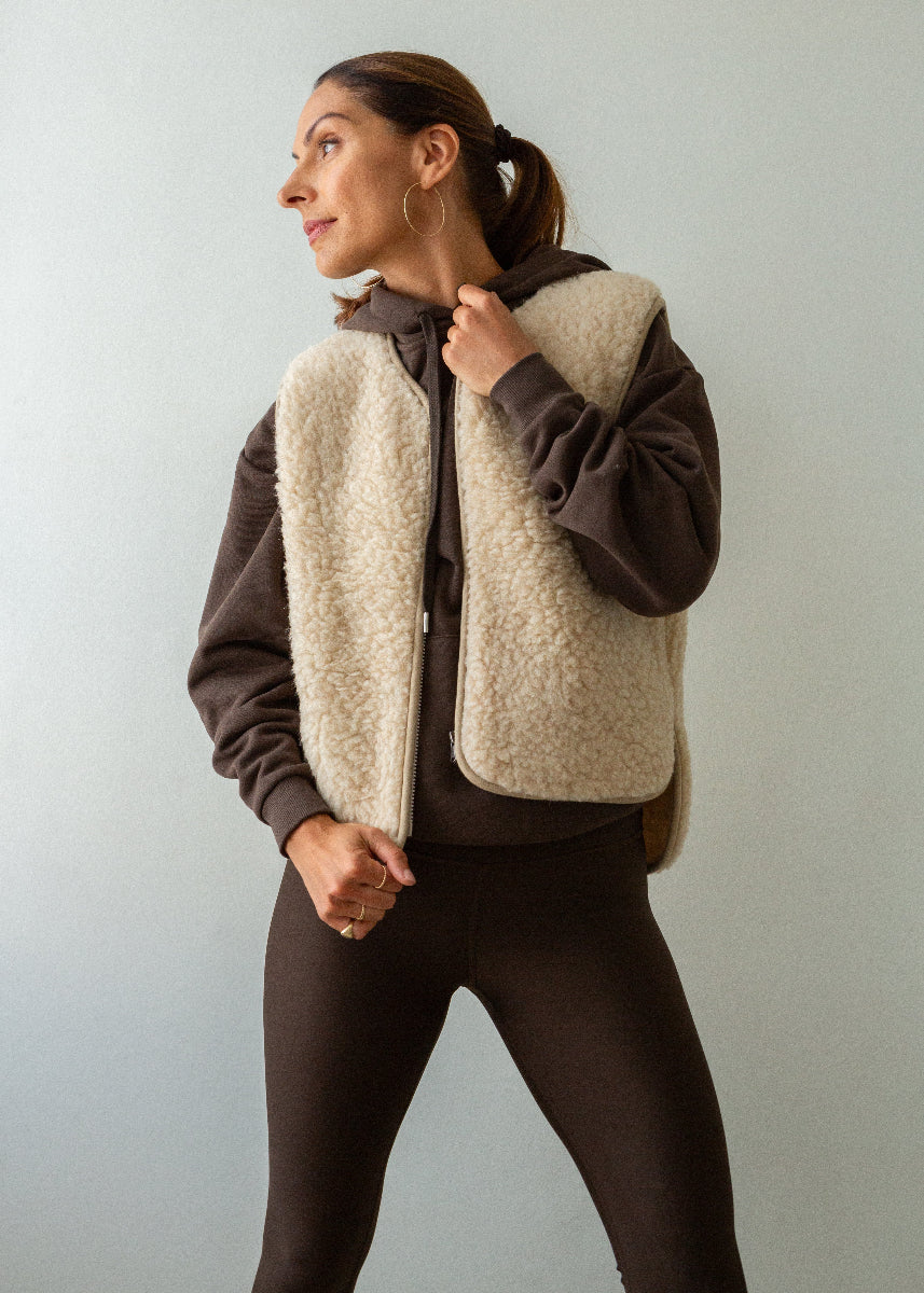 Zip Merino Gilet - Image 9